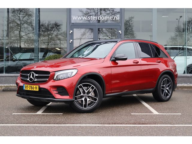 Mercedes-Benz GLC 250 d 4MATIC AMG l Panoramadak l Trekhaak l Stoelverwarming I Camera I Night Pakke