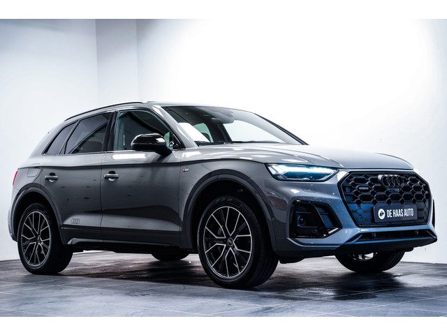 Audi Q5 55 TFSI e S-Line|Quantum grey|Pano dak|Trekhaak|B&O