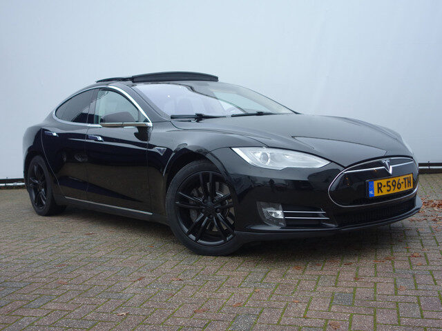 Tesla Model S 85 Free Supercharge Incl BTW Panorama Leer+Verwarming GRATIS LADEN