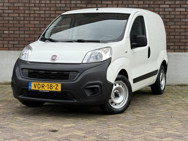 Fiat Fiorino 1.4 BENZINE / 78 PK / Airco / ALL-Season / Touchscreen met Bluetooth / PDC / 1e eigenaa