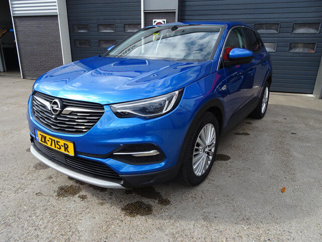Opel Grandland X 1.2 Turbo Innovation, Trekhaak, Nieuwe distributie, Elek. A. Klep.