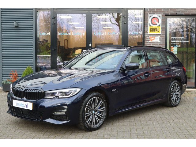 BMW 3 Serie touring 330e M-Sport Shadow Line
