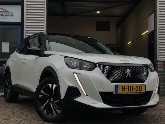 Peugeot 2008 1.2 PureTech Allure|Navigatie|Carplay|Camera|Achteruitrijcamera|Cruise