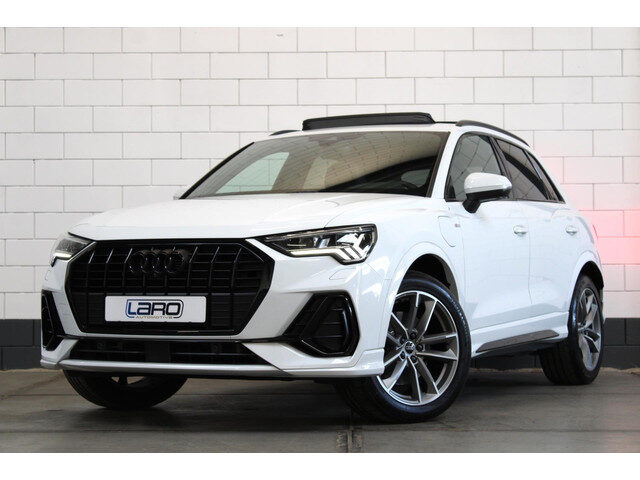 Audi Q3 45 TFSI e S-line 245pk | Pano 360 Sfeer ACC Matrix BTW Elek. stoel 19" Elek. koffer