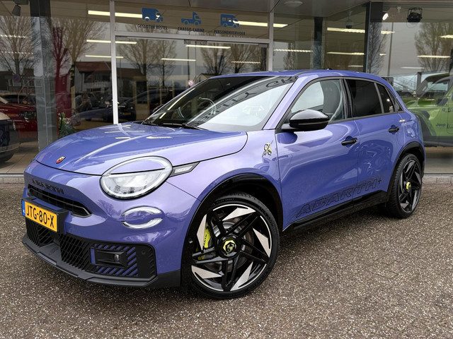 Fiat 600 600e Abarth Scorpionissima 54 kWh