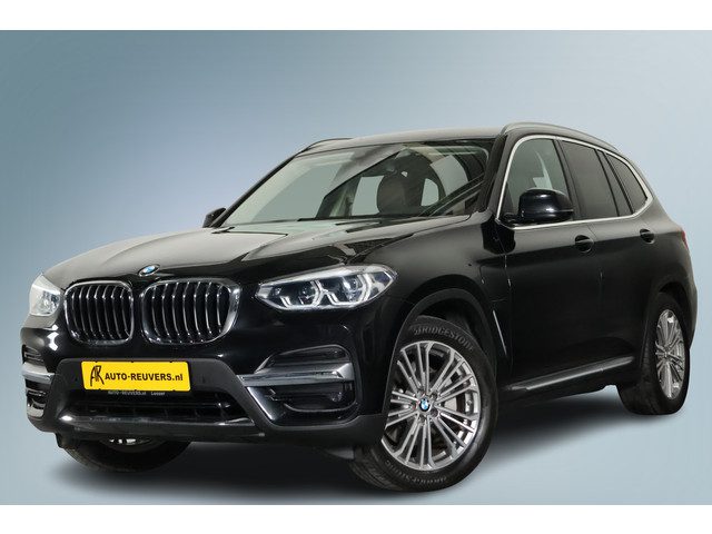 BMW X3 xDrive30e Luxury Line