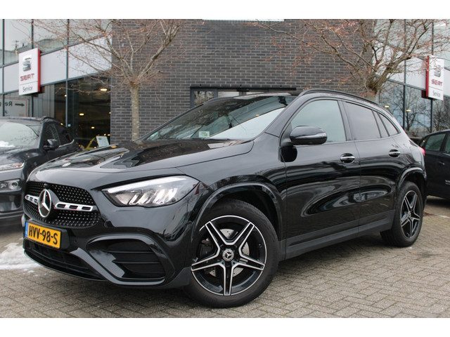 Mercedes-Benz GLA 250 e AMG Pano/360 Cam/Alcant/Sound/Led/19"/Wint/trekh elec.
