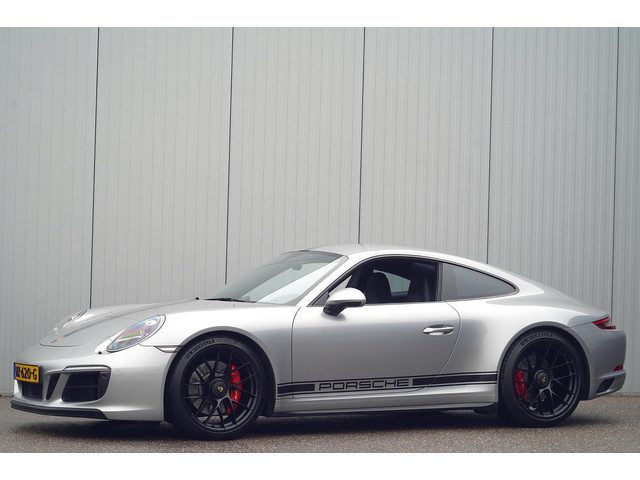 Porsche 911 3.0 Carrera GTS / 4wielbesturing / Sport Chrono / Sportuilaat / 79dkm NAP / Dealer onder