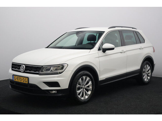 Volkswagen Tiguan 1.5 TSI Comfortline | Trekhaak | Navigatie | Apple Carplay