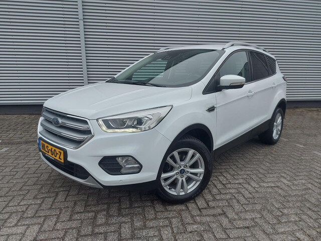 Ford Kuga 1.5 EcoBoost Titanium ,carplay/andriod,cruise,parkeersensoren,navigatie/camera,afneembaret
