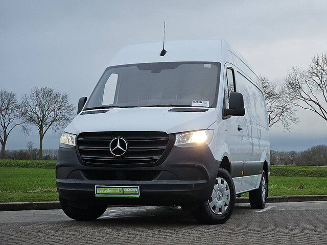 Mercedes-Benz Sprinter 315