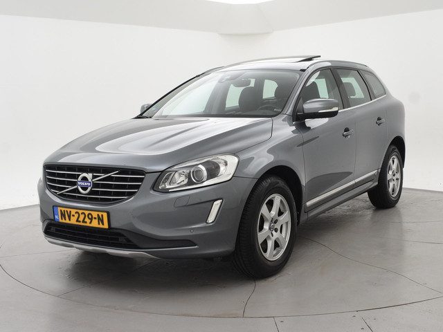 Volvo XC60 2.0 T5 FWD 245 PK POLAR+ PANORAMA | LEDER |