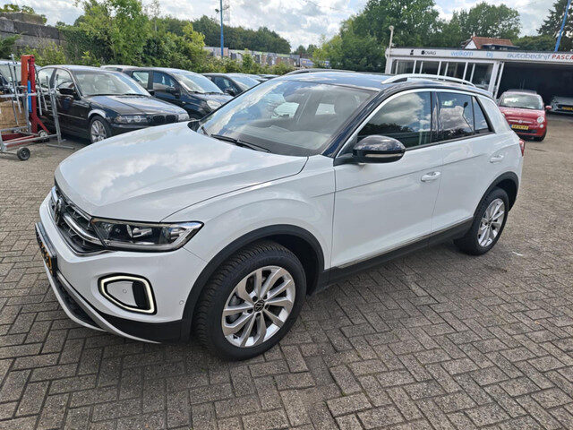 Volkswagen T-Roc 1.5 TSI Life aut.- IQ Light-Ergoactive-