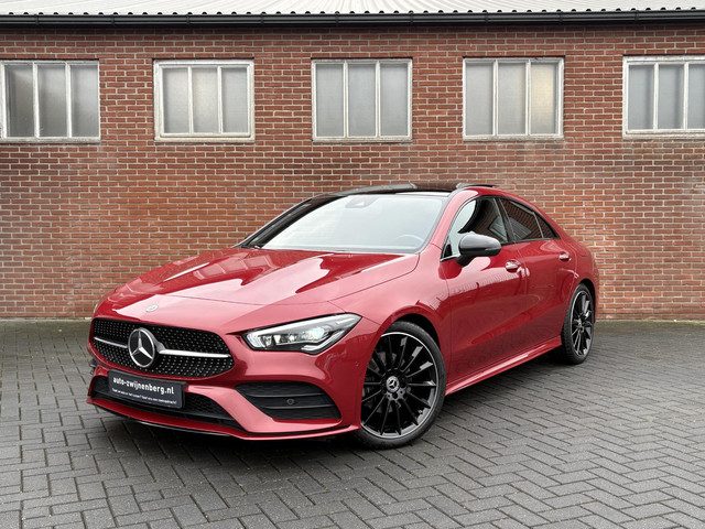 Mercedes-Benz CLA 180 AMG Line