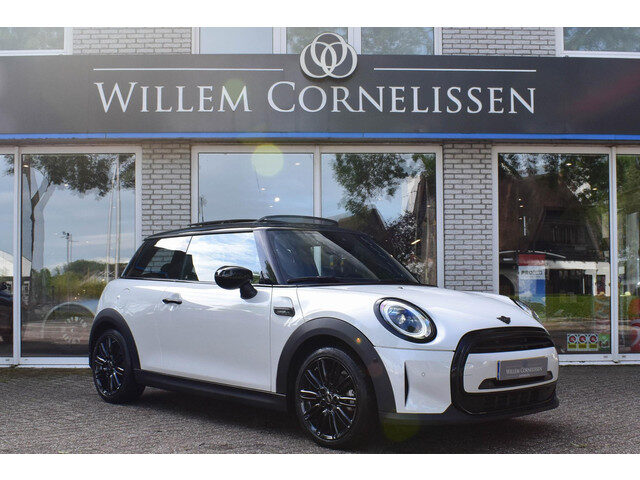 MINI Cooper Mini 1.5 ACTIEPRIJS Aut. Camden Pano Leder Camera Nav