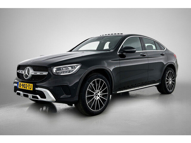 Mercedes-Benz GLC Coupé 300e 4MATIC Premium(Dealer OnderH, Panorama, SfeerVerlichting, StoelV, Navi,