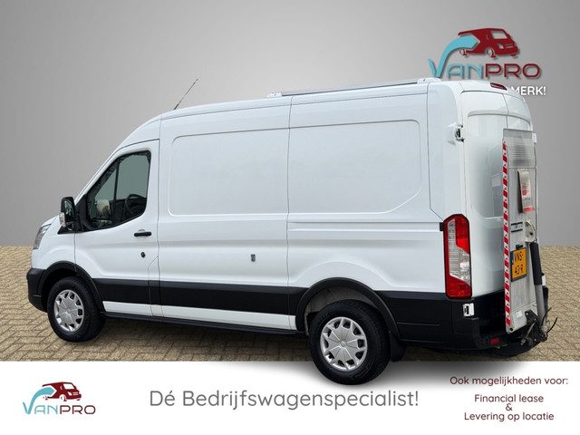 Ford Transit 350 2.0 TDCi 130PK L2H2 / Laadlift / Koeling / NL Auto NAP / Zonnepanelen / Navi / Koel