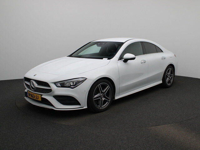 Mercedes-Benz CLA 200 Business Solution AMG