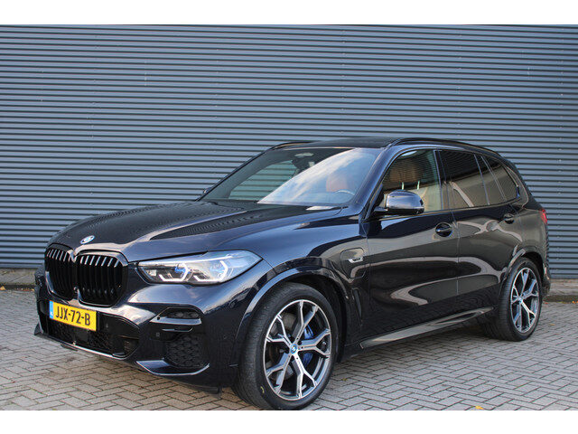 BMW X5 xDrive45e M-Sport Laser PanodakStoelventilatie incl. Massage Head-Up Adaptive-Cruis Meesturen