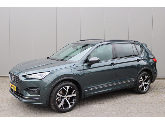 Seat Tarraco 1.4 TSI e-Hybrid PHEV FR Trekhaak/Open-dak/Memory-stoel/Winter-pack/Adaptive-cruise