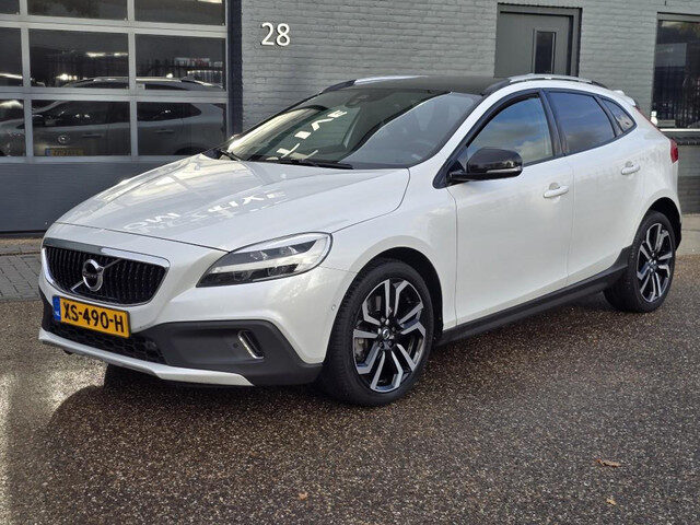 Volvo V40 Cross Country 1.5 T3 Polar+ Luxury BTW 1 EIGENAAR DEALER ONDERHOUDEN