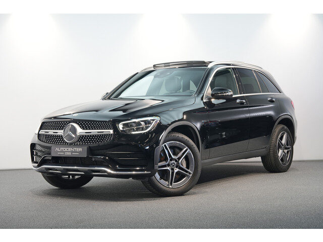 Mercedes-Benz GLC 300e 4MATIC AMG