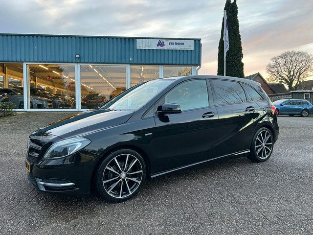 Mercedes-Benz B-Klasse 180 Ambition