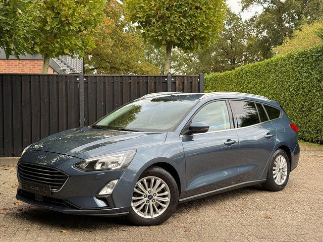Ford Focus Wagon 1.0 EcoBoost Titanium Business