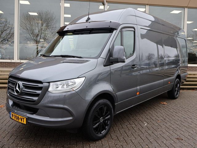Mercedes-Benz Sprinter 319 3.0 CDI V6 AUT. L3H2 - 3500 KG TREKHAAK