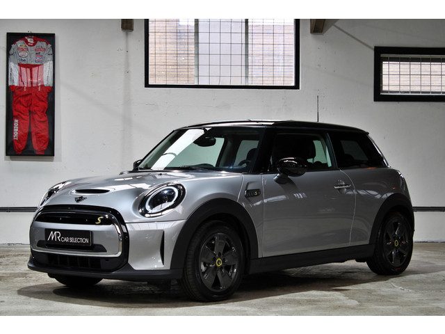 MINI Electric Mini Essential 33 kWh
