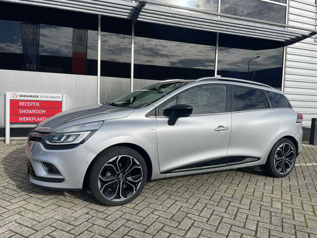 Renault Clio Estate 1.2 TCe AUTOMAAT / Bose / stoelverwarming / camera