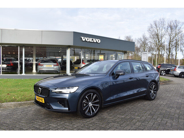 Volvo V60 T6 AWD 350PK Plug-in Hybrid Plus Dark