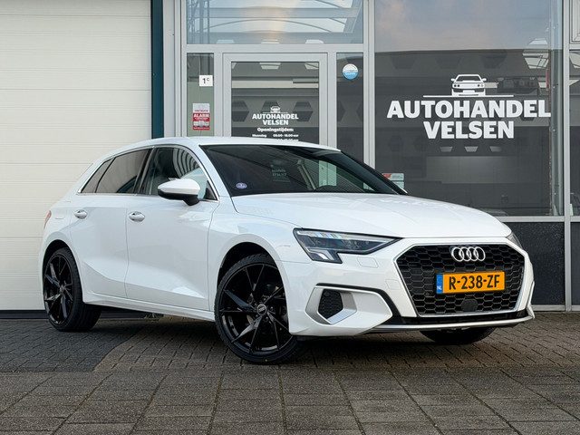Audi A3 Sportback 30 TFSI Advanced edition Apple Carplay