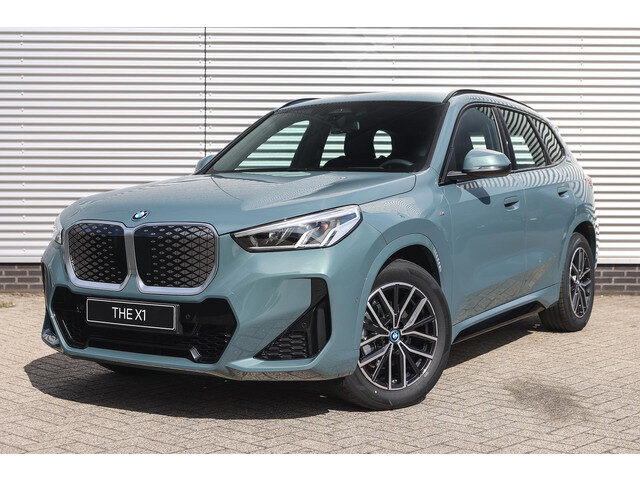 BMW iX1 eDrive20 M Sport