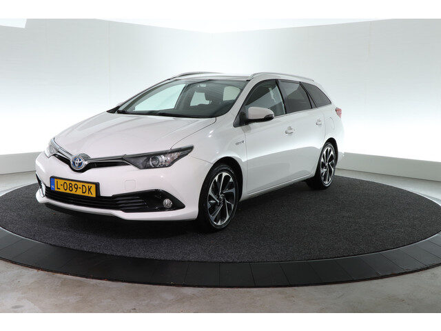 Toyota Auris Touring Sports 1.8 Hybrid