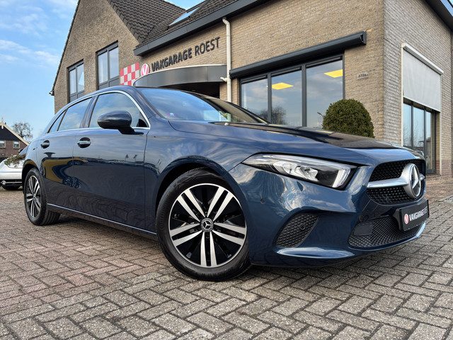 Mercedes-Benz A-Klasse 180 Luxury Line Automaat