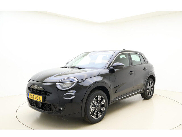 Fiat 600 1.2 Hybrid Black Edition