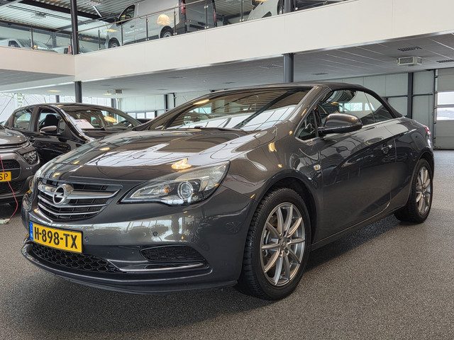 Opel Cascada 1.6 Turbo Cosmo