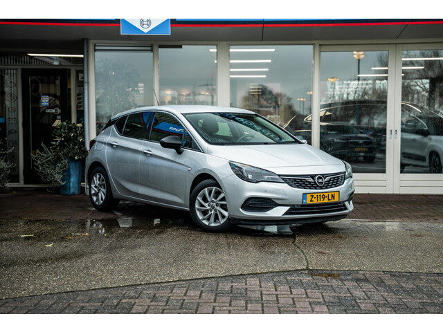 Opel Astra 1.2 Business Edition