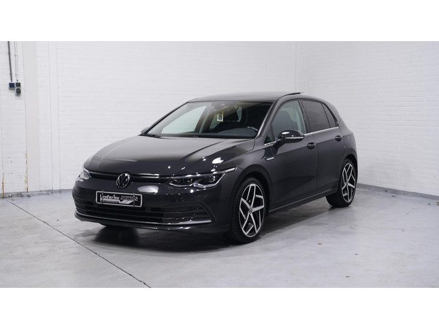Volkswagen Golf 1.5 eTSI 150 pk Style DSG Aut. Panodak, NAP