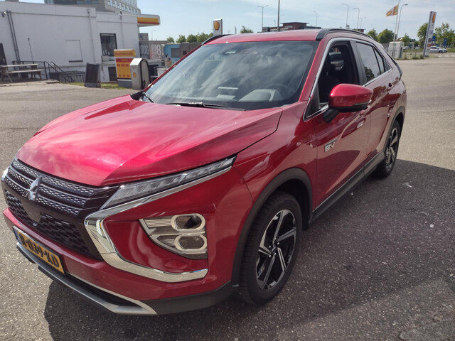 Mitsubishi Eclipse Cross 2.4 PHEV Intense+