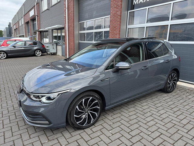 Volkswagen Golf 1.5 TSI 150PK Style IQ LED ACC Pano Carplay