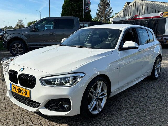 BMW 1 Serie 116D Wit High Executive M-Pakket 2016 BTW