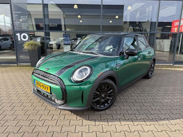 MINI Cooper 1.5 Business Edition *Automaat & Navigatie*