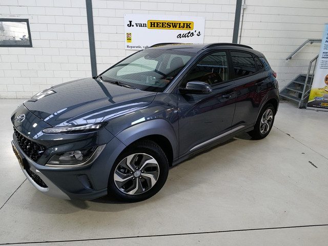 Hyundai Kona 1.6 GDI HEV Fashion Sky