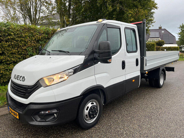 Iveco Daily 35C18 3.0 180PK Dubbele cabine Open laadbak