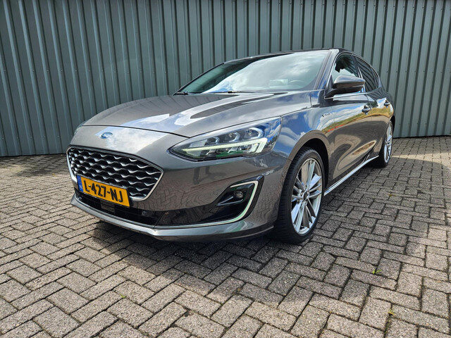 Ford Focus 1.0 EcoBoost Hybrid Vignale Vol Leder Navi Stoelverwarming