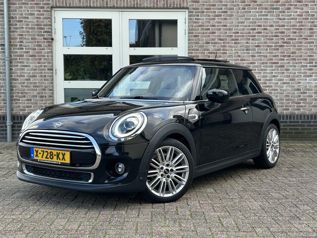 MINI Cooper Mini 1.5 136pk AUT. Chili Panorama Navi