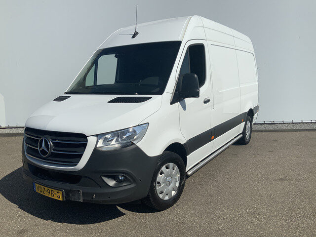 Mercedes-Benz Sprinter 316 2.2 CDI L2H2 DC Automaat Cruise Airco 3 Zits Webasto Camera Navi Trekhaak