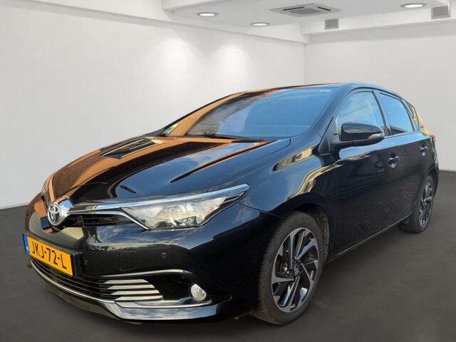 Toyota Auris 1.2T Dynamic